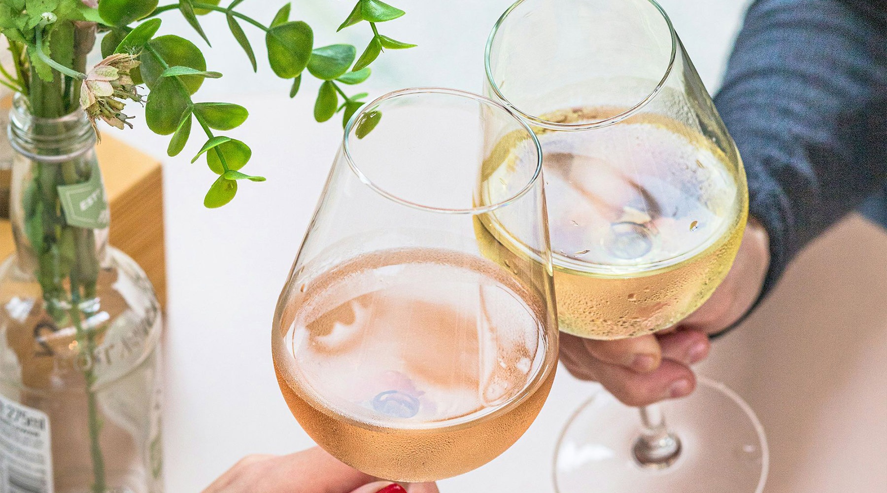 Luxury San Antonio Apartments glasses of wine